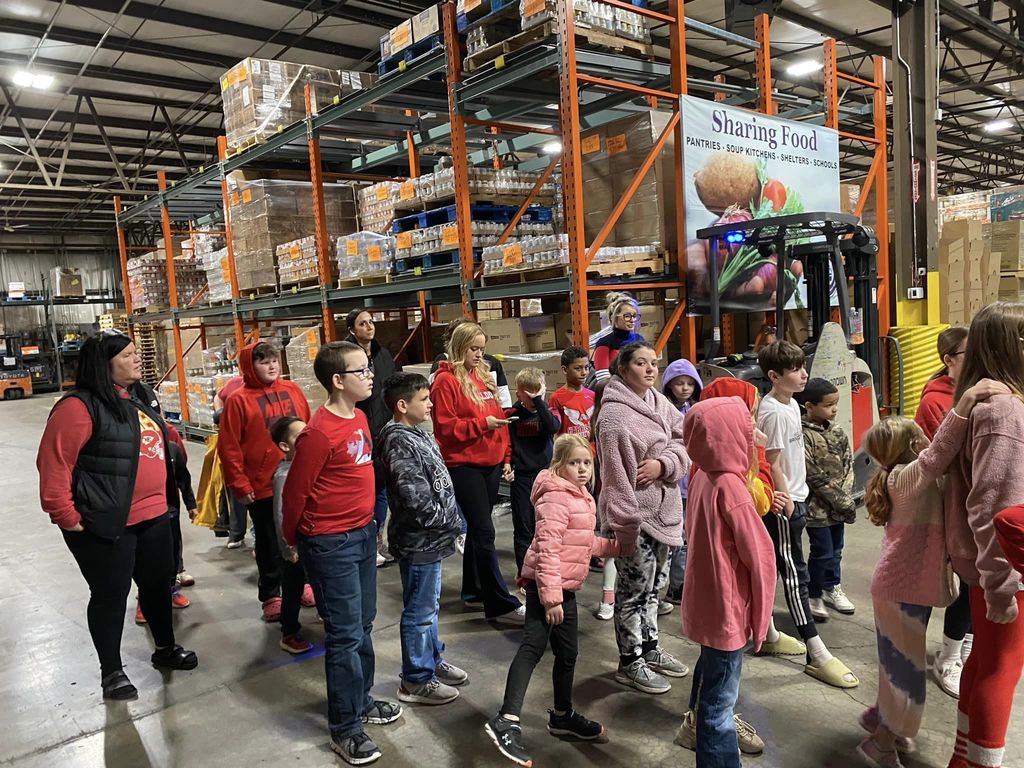 Students getting a tour at Central Missouri Food Bank